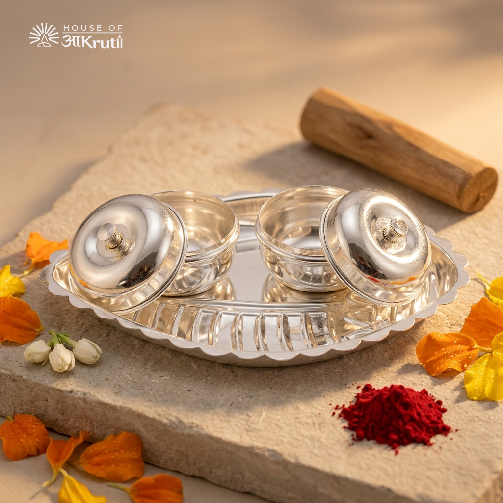 HOA Silver Plated Leaf-Shaped Kankavati Set with Lidded Bowls – 14 X 10 CM