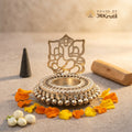 HOA મેટલ ગણેશા કેન્ડલ સ્ટેન્ડ – 4 ઇંચ
